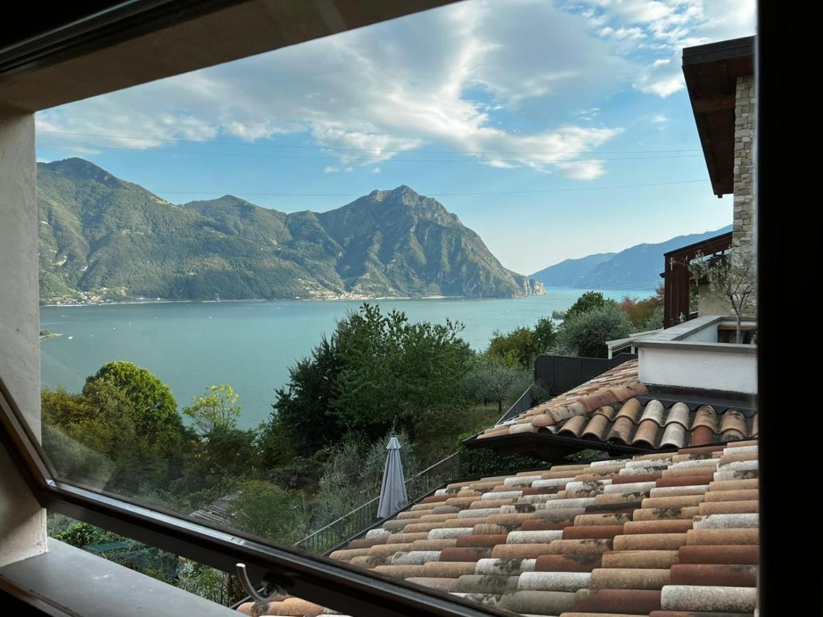 Iseo Lake Villa Con Vista Lago E Piscina Costa Volpino Eksteriør billede