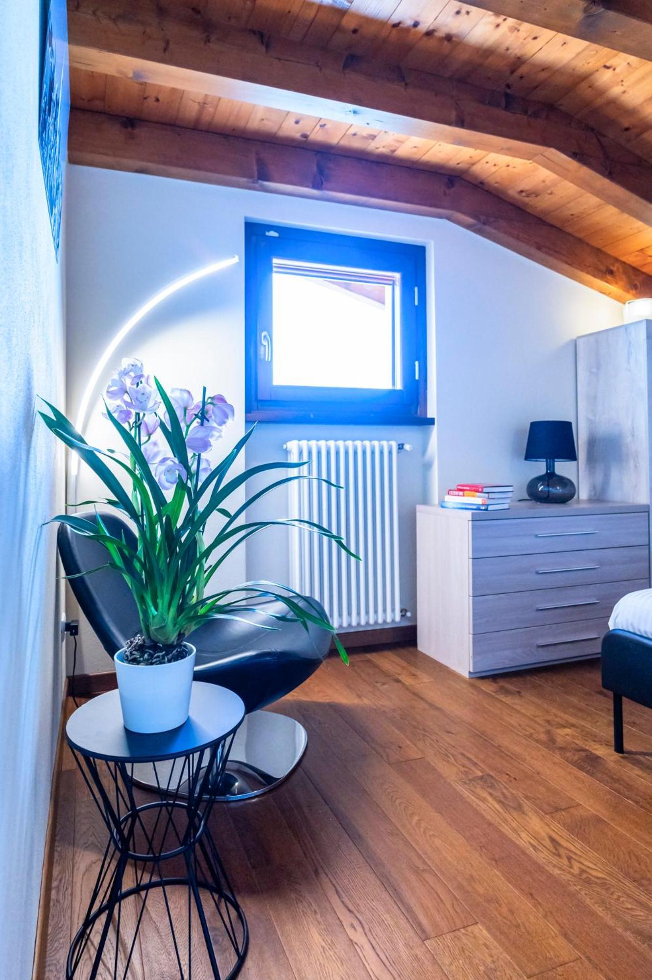 Iseo Lake Villa Con Vista Lago E Piscina Costa Volpino Eksteriør billede
